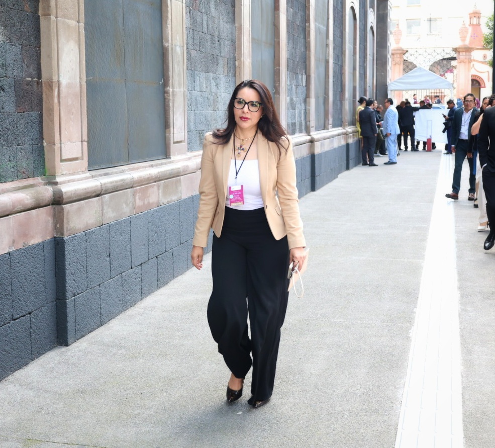 MAGISTRADA PRESIDENTA DEL TEEM ASISTE A LA APERTURA DEL TERCER AÑO DE EJERCICIO DE LA “LXII” LEGISLATURA DEL ESTADO DE MÉXICO.